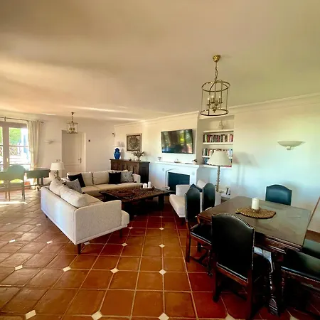Boutique Maravilla - Marbella Bed and breakfast