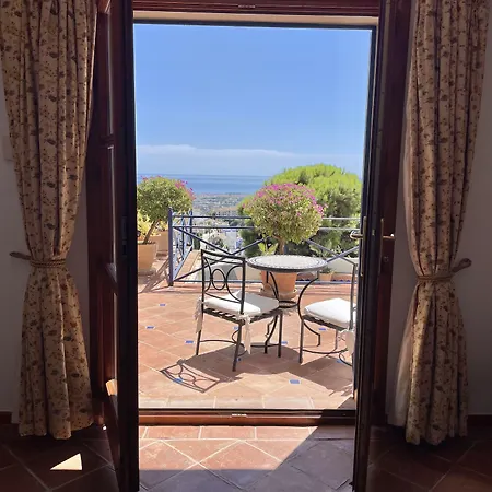 Boutique Maravilla - Marbella Nocleg ze śniadaniem 4*