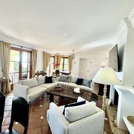 Boutique Maravilla - Marbella Nocleg ze śniadaniem 4*