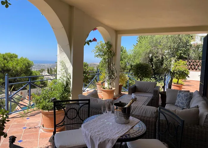 Couette-café Boutique Maravilla - Marbella 4*
