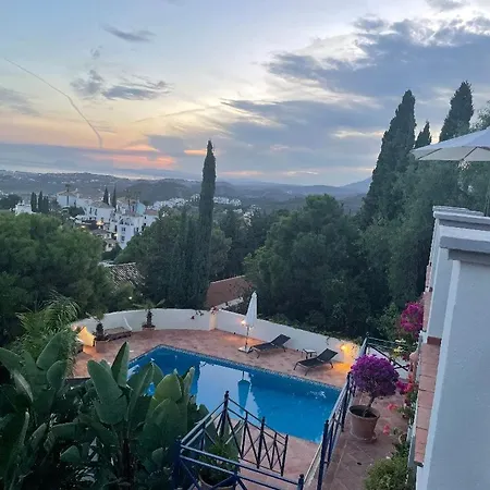 Boutique Maravilla - Marbella Bed & Breakfast *